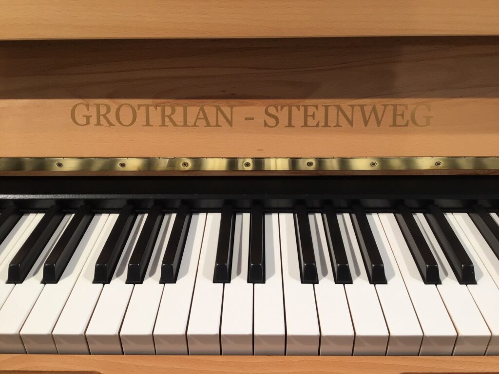 Grotrian Steinweg Klavier
