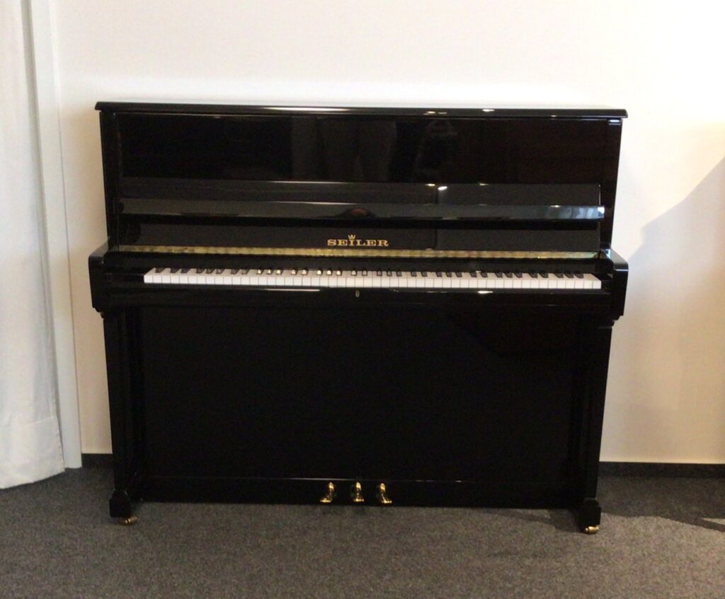 Seiler Klavier