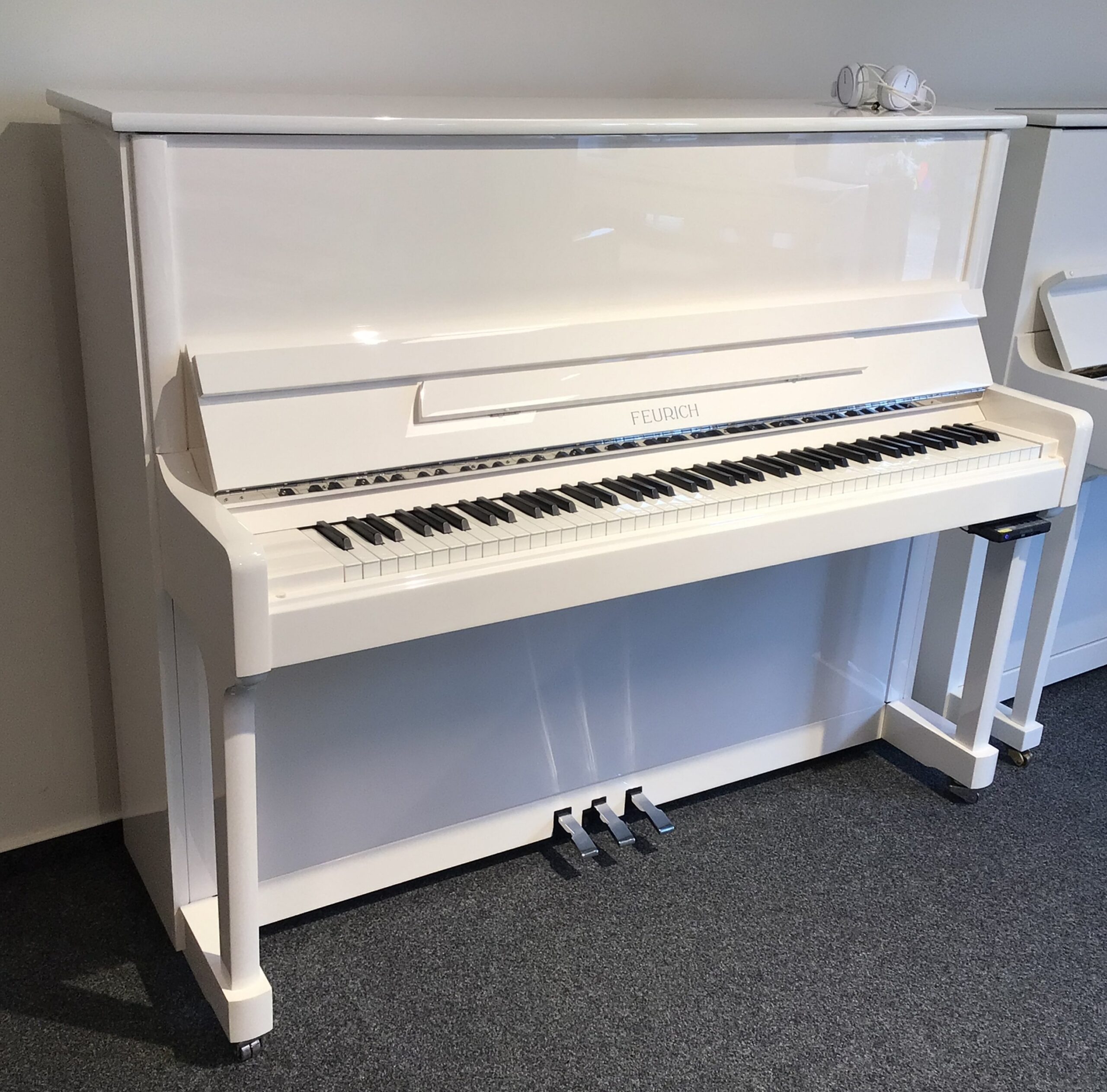Klavier mit Kopfhörer